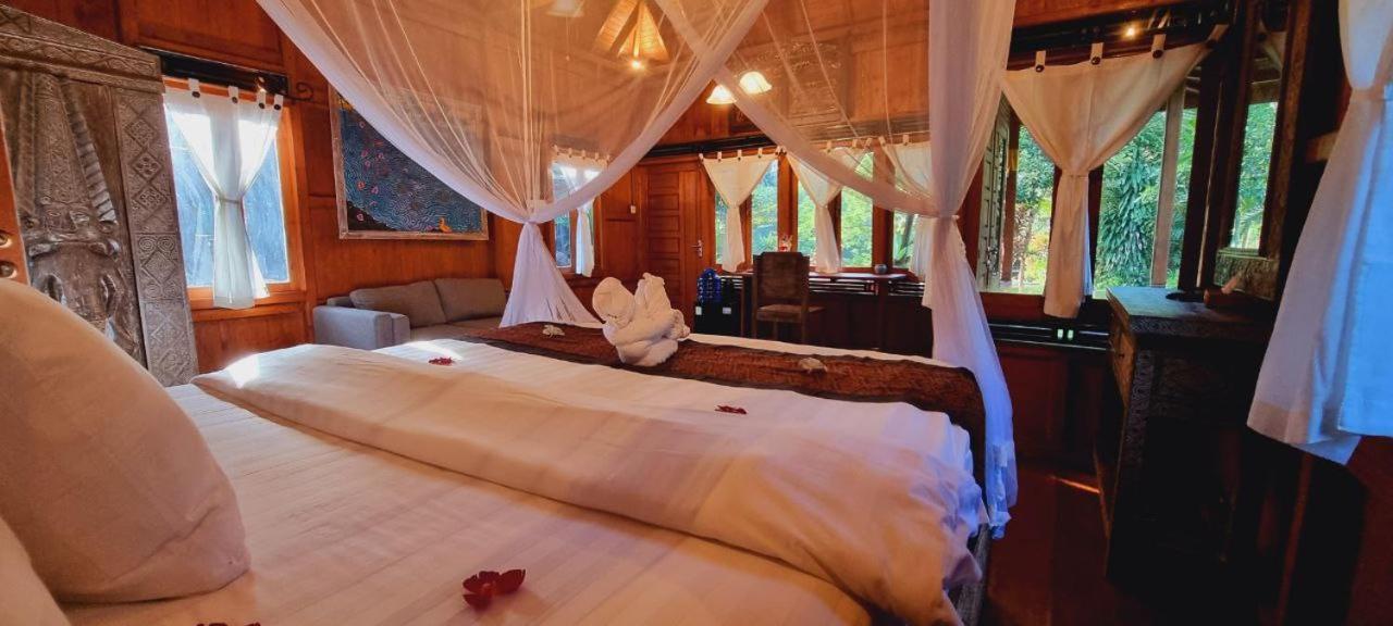 Avalon Ubud Castle & Spa Exterior foto